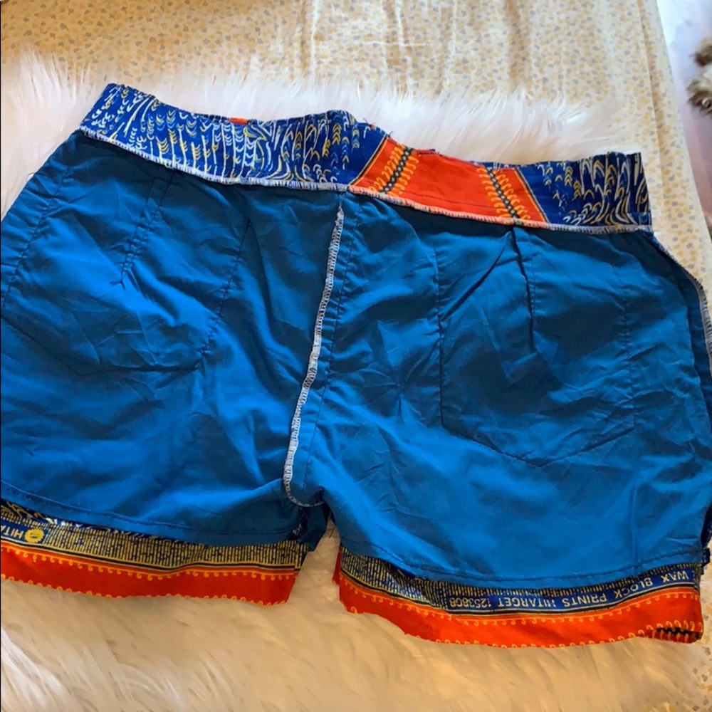 Beautiful shorts 🩳 - Picture 3 of 5
